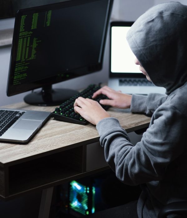 Replay Attack/freepik